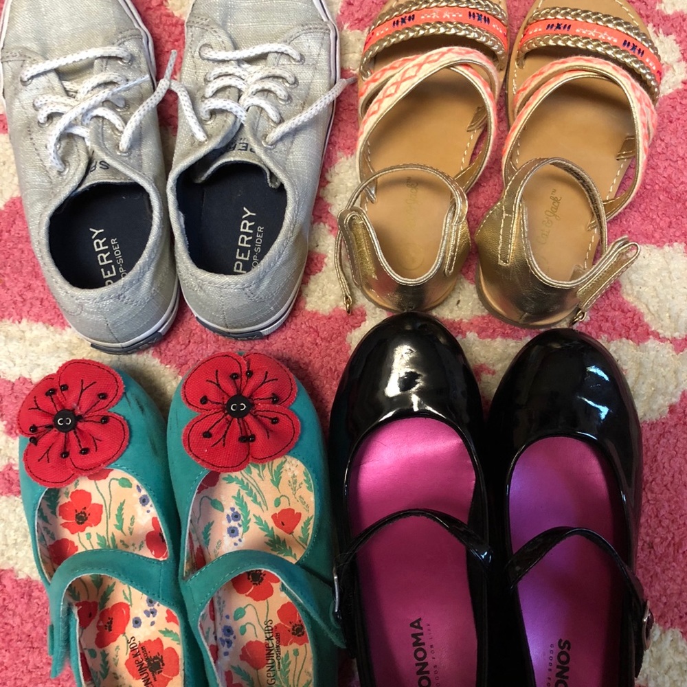 Children’s shoes